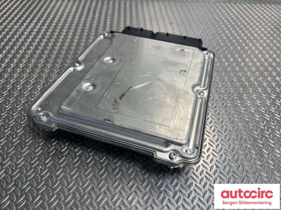 Styreenhet motor til Audi A5 2007-2016 (Type I)  (AUDI|N   912 176 01||8K0 990 990 C)