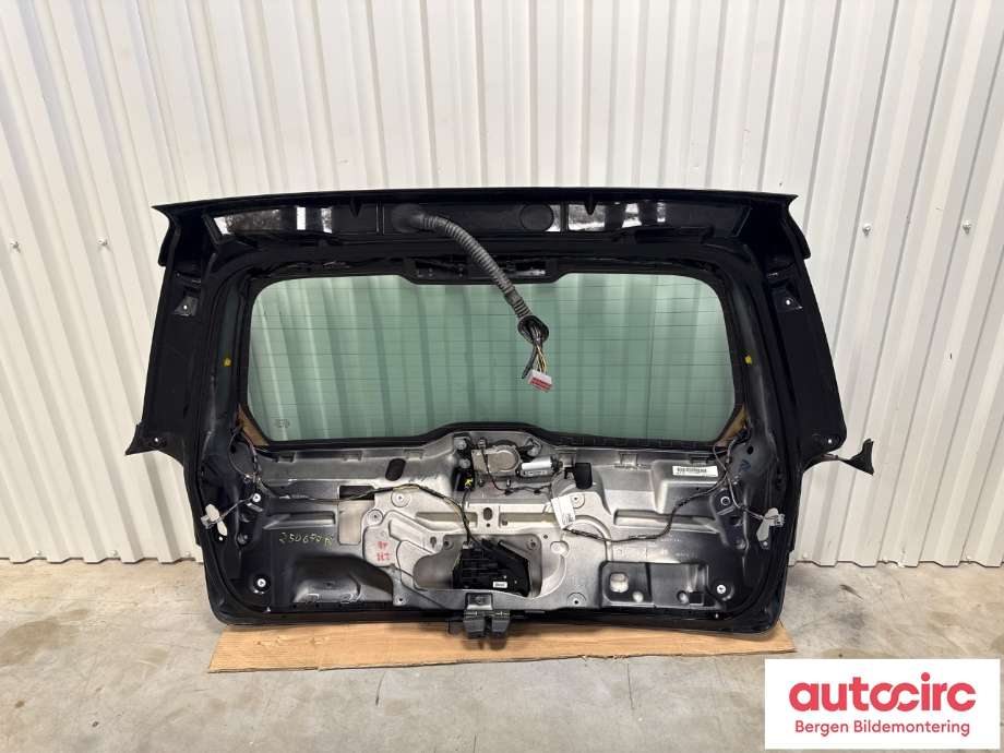 Bakluke til Volvo V70 2007-2013 (Type III, Fase 1)  (VOLVO|39807944|)