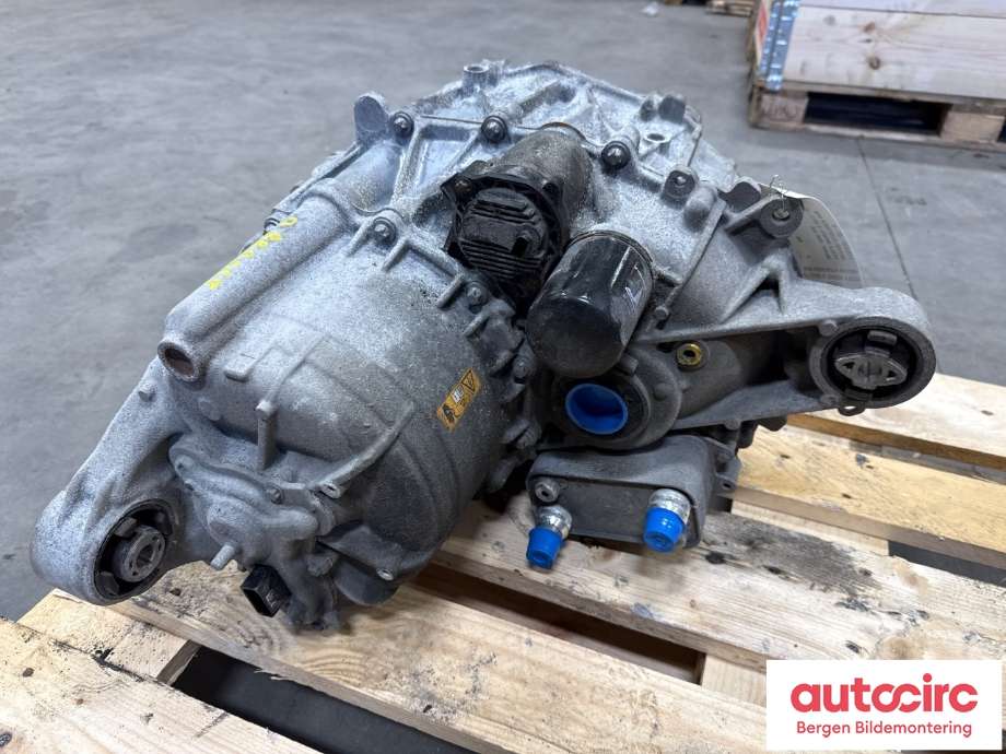 Motor elbil bak til Tesla Model 3 2018-2023 (Fase 1)  (TESLA|1120990-00-B|)