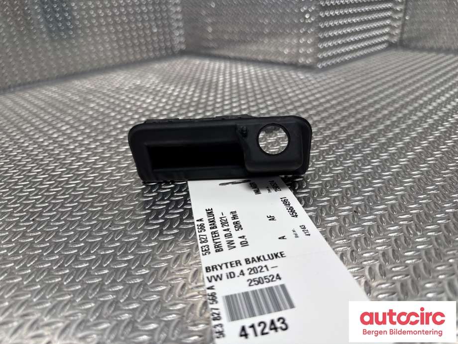 Bryter baklukeåpner til VW ID.4 2020-->> (VOLKSWAGEN|5E3 827 566 A|)