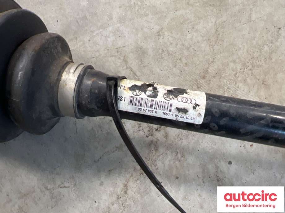 Drivaksel høyre foran til VW Transporter / Caravelle 2015-2019 (T6) (T6) (7E0 407 454 PX|)