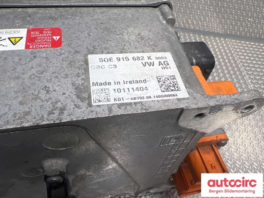 Batterilader (OBC - On Board Charger) til VW e-Golf 2014-2017 (Fase 1)  (VOLKSWAGEN|5QE 915 682 L|)