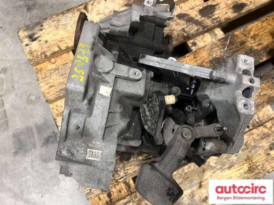 Girkasse manuell til Škoda Octavia 2009-2013 (Type II, Fase 2) (SKODA|0A4 300 046 H|)