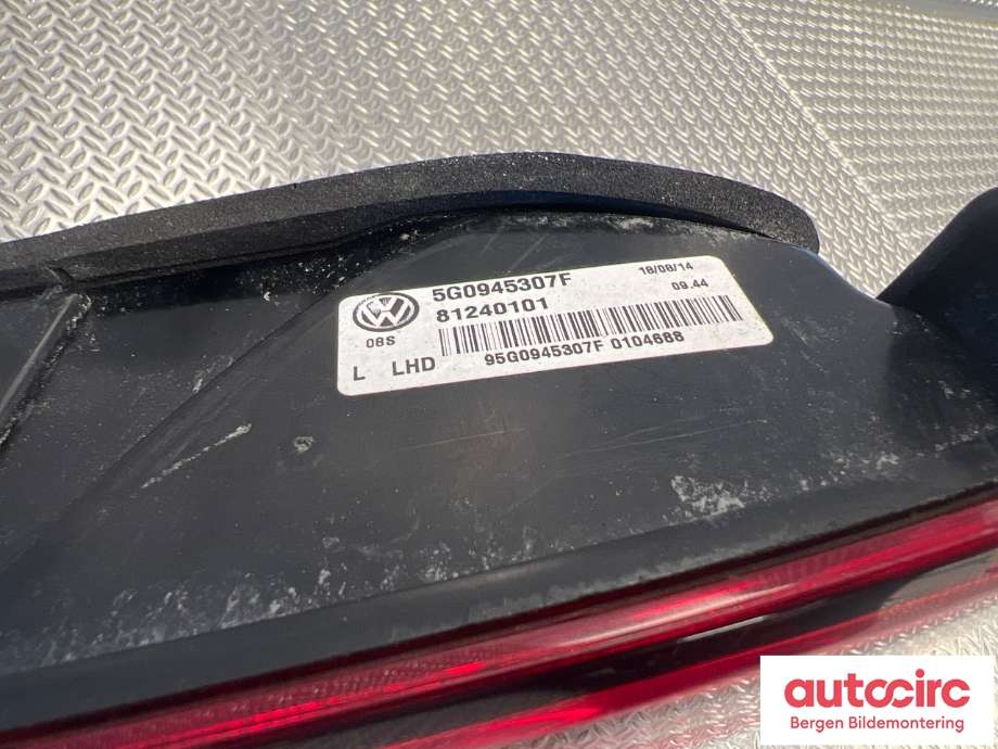 Baklykt venstre indre til VW e-Golf 2014-2017 (Fase 1)  (VOLKSWAGEN|5G0 945 307 F|)