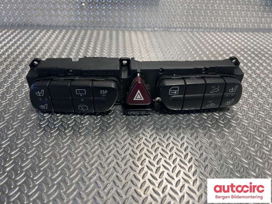 Bryter nødblink til VW Caddy 2010-2015 (Type III, Fase 2) (VOLKSWAGEN|A4638201110|)