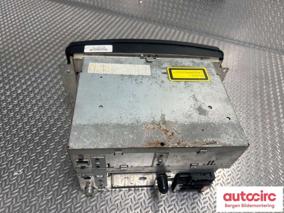 Multimedia display (MCU - Media Controller Unit) til Mercedes G-Wagen 1990-->> (W463) (W463) (MERCEDES|A4638201689|)
