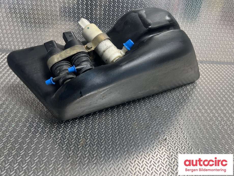 Spylertank til Mercedes G-Wagen 1990-->> (W463) (W463) (MERCEDES|A4638600760|)