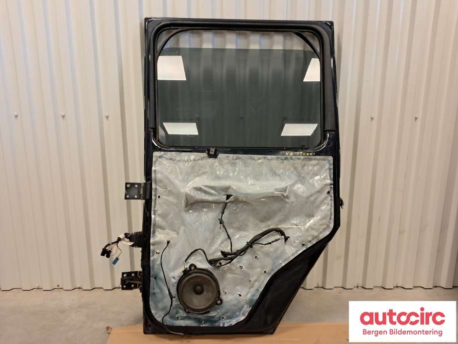 Dør høyre bak til Mercedes G-Wagen 1990-->> (W463) (W463) (MERCEDES|A 463 730 18 05|A 463 735 02 10|)