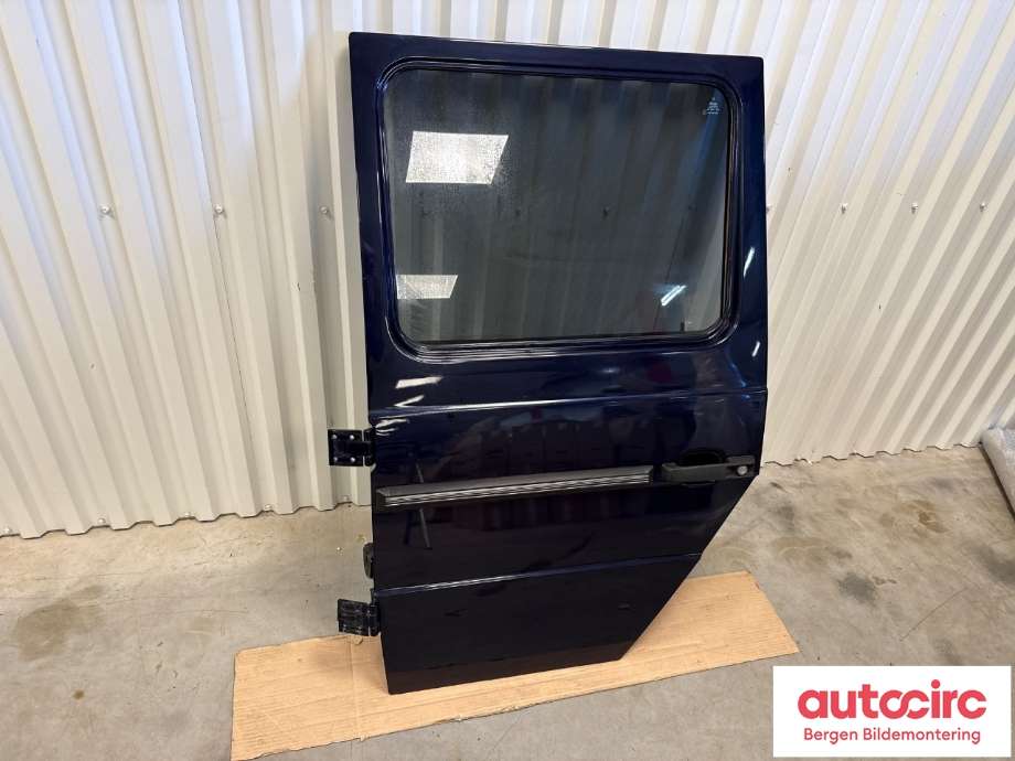 Dør venstre bak til Mercedes G-Wagen 1990-->> (W463) (W463) (MERCEDES|A 463 730 17 05|A 463 735 02 10|)