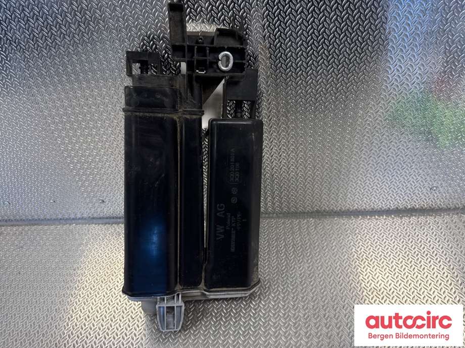 Kullfilter (boks) til Škoda Superb, 2015-->> (Type III) (SKODA|3Q0 201 801 A)