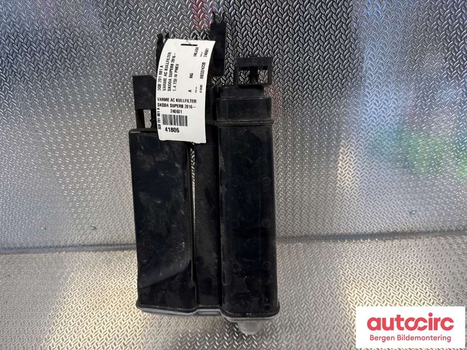 Kullfilter (boks) til Škoda Superb 2015-->> (Type III) (SKODA|3Q0 201 801 A|)