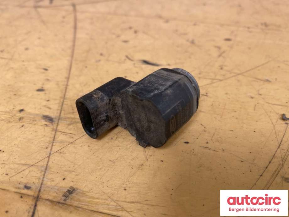 Parkeringssensor bak til Ford Mondeo 2011-2014 (Type IV, Fase 2)  (FORD|GK2T-15K859-FA|2018398|8A6J-15K859-AA)