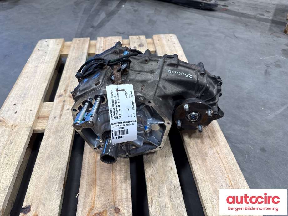 Girkasse 4WD fordelingskasse til Toyota Hilux 2012-2016 (TOYOTA|361000K200|)