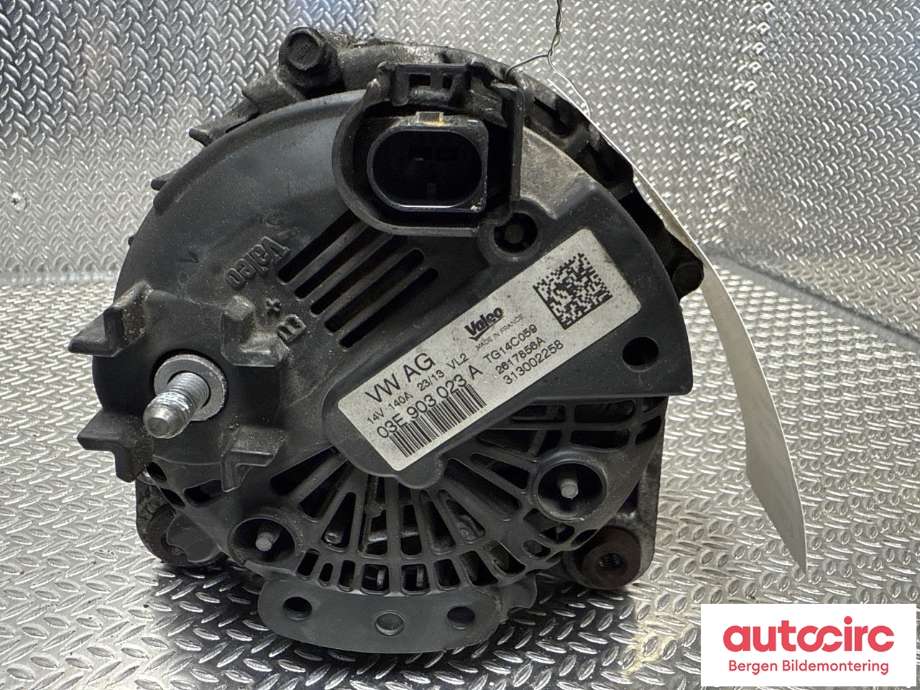 Dynamo til VW Polo 2009-2014 (Type V, Fase 1)  (VOLKSWAGEN|03E 903 023 A|)