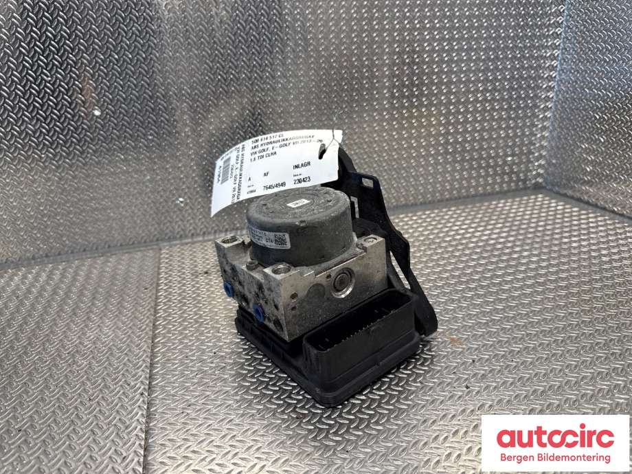 ABS sentral til VW Golf VII 2012-2017 (Fase 1)  (VOLKSWAGEN|5Q0 614 517 CL|)