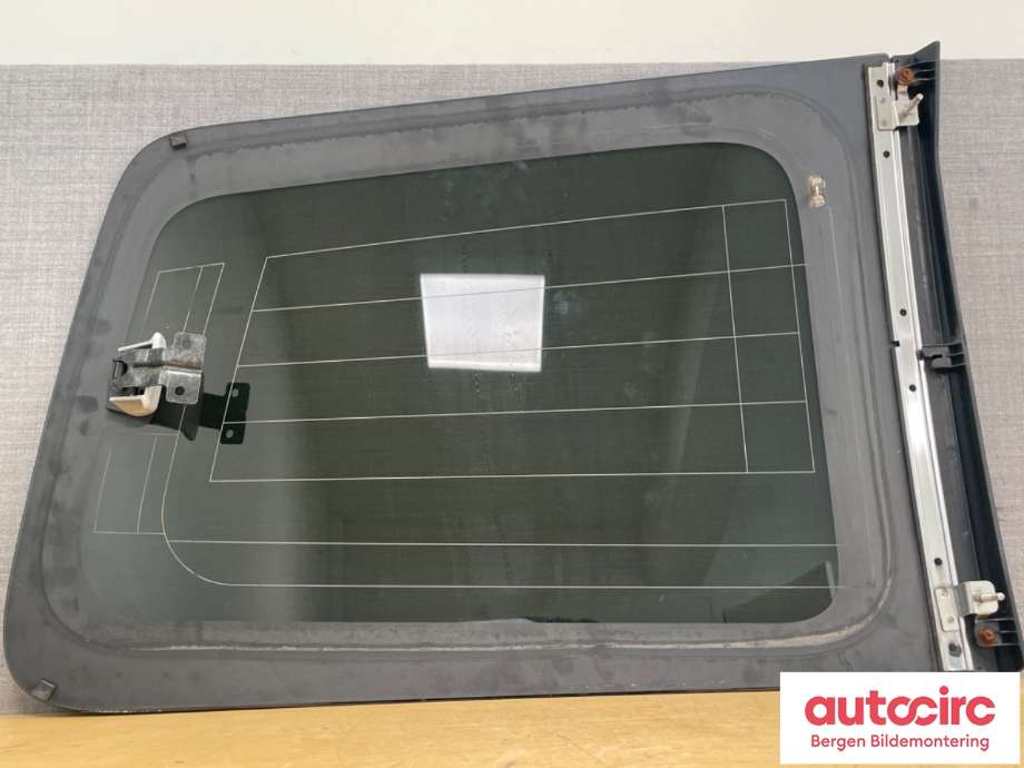 Diverse deler til Mitsubishi Pajero 2007-2016 (Type IV, Fase 1) (MITSUBISHI|6121A219|)