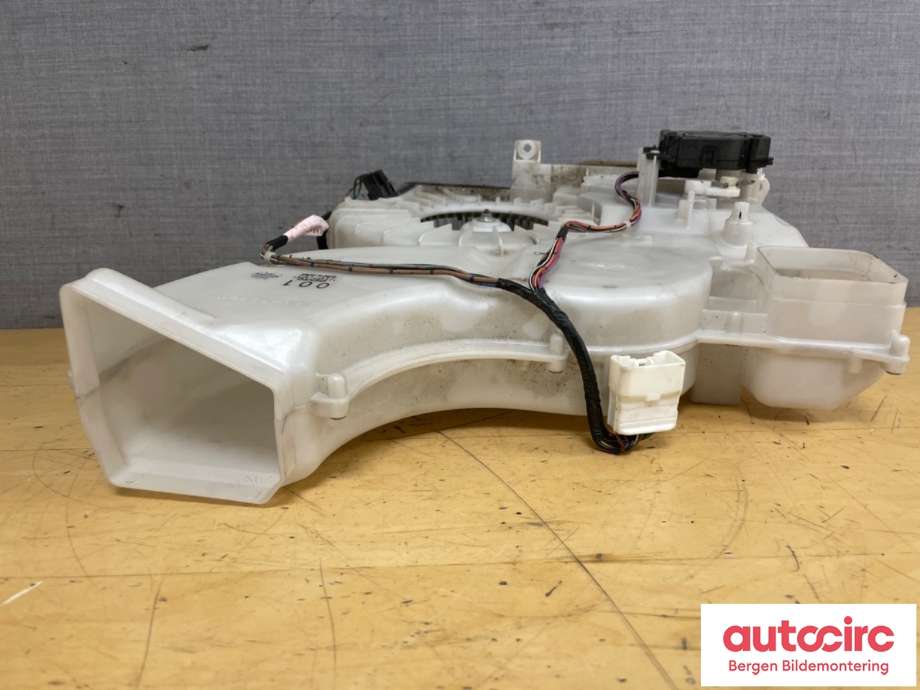 Varmeapparat motor til Mitsubishi Pajero 2007-2016 (Type IV, Fase 1) (MITSUBISHI|MR500674|)
