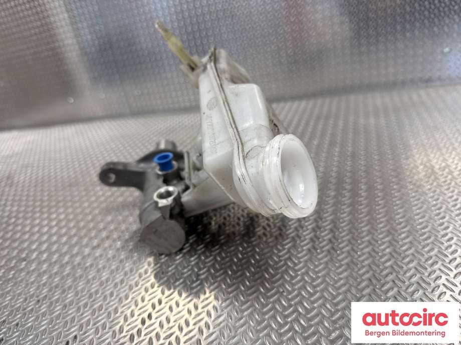 Bremsepumpe hoved til Toyota Proace City 2020-->>  (TOYOTA|SU001B2316|)