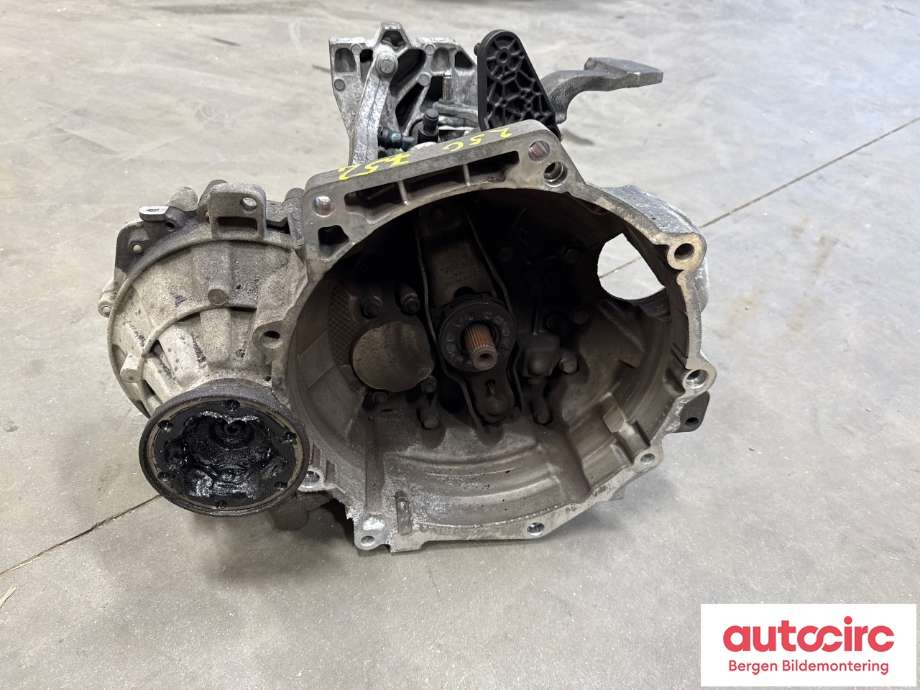 Girkasse manuell til Škoda Octavia 2013-2016 (Type III, Fase 1)  (SKODA|0A4 300 047 K|)