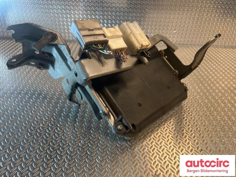 Styreenhet motor til Toyota Hilux 2012-2016 (TOYOTA|896610KW30|)