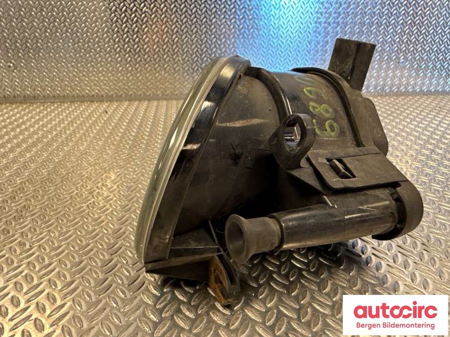 Tåkelykt venstre foran til Audi Q7 2006-2010 (Type I, Fase 1)  (AUDI|8P0 941 699 A|)