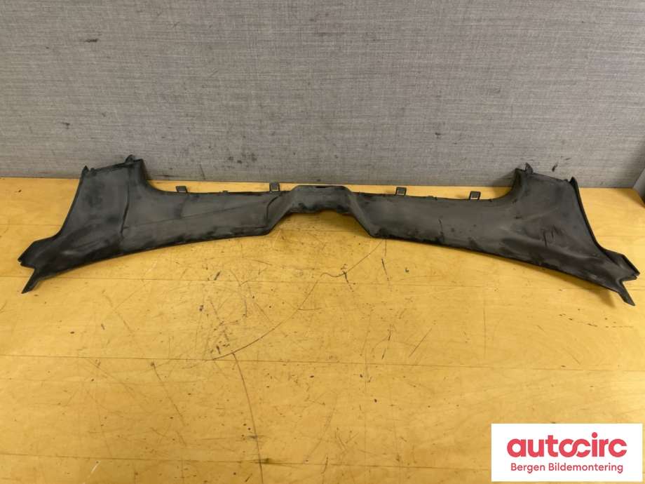 Diverse deler til Audi A6 2005-2008 (Type III, Fase 1) (C6) (C6) (AUDI|4F0 807 081|)