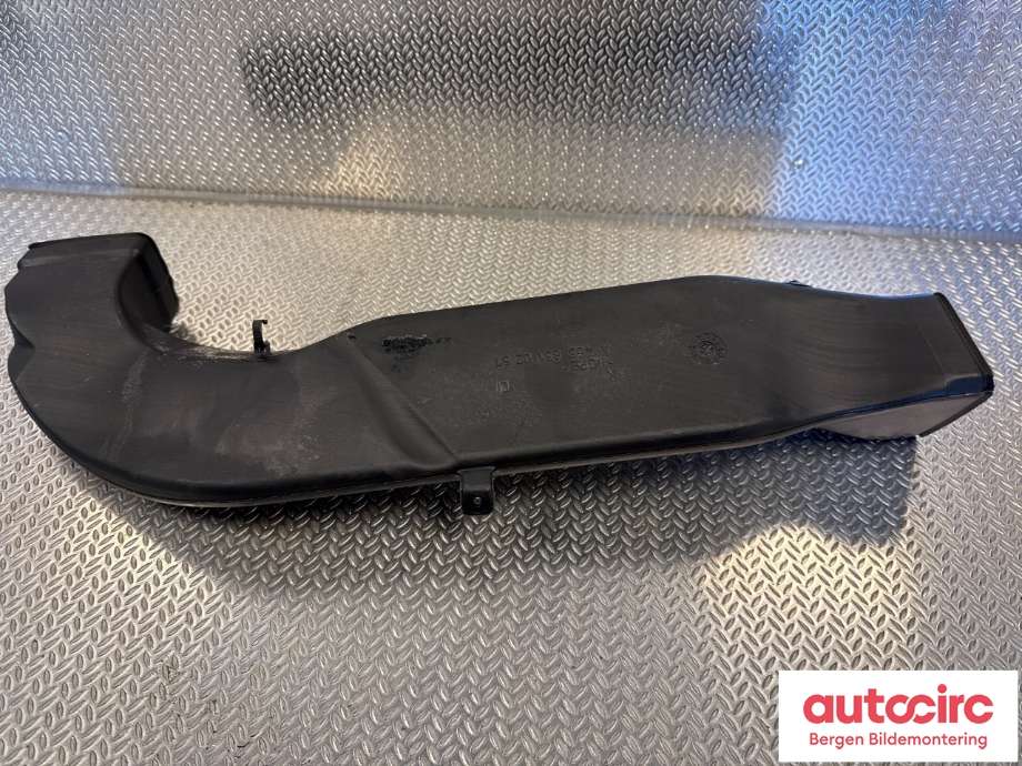Dashbord friskluftdyse til Mercedes G-Wagen 1990-->> (W463) (W463) (MERCEDES|A 463 831 02 57|)