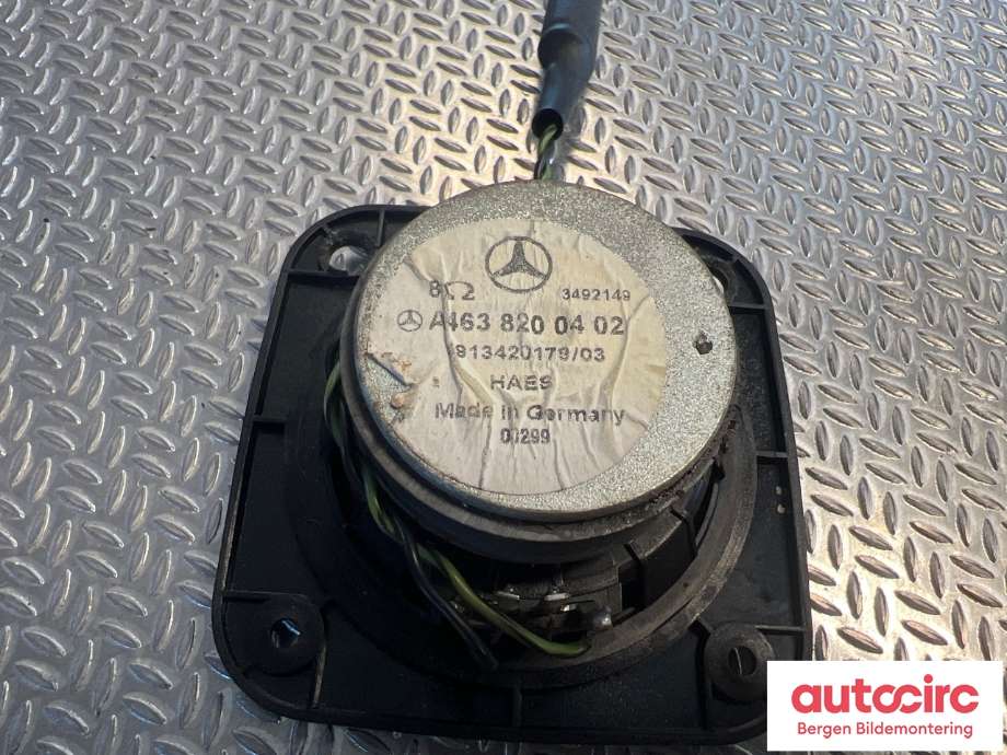 Bilstereo høyttaler til Mercedes G-Wagen 1990-->> (W463) (W463) (MERCEDES|A 463 820 04 02|)