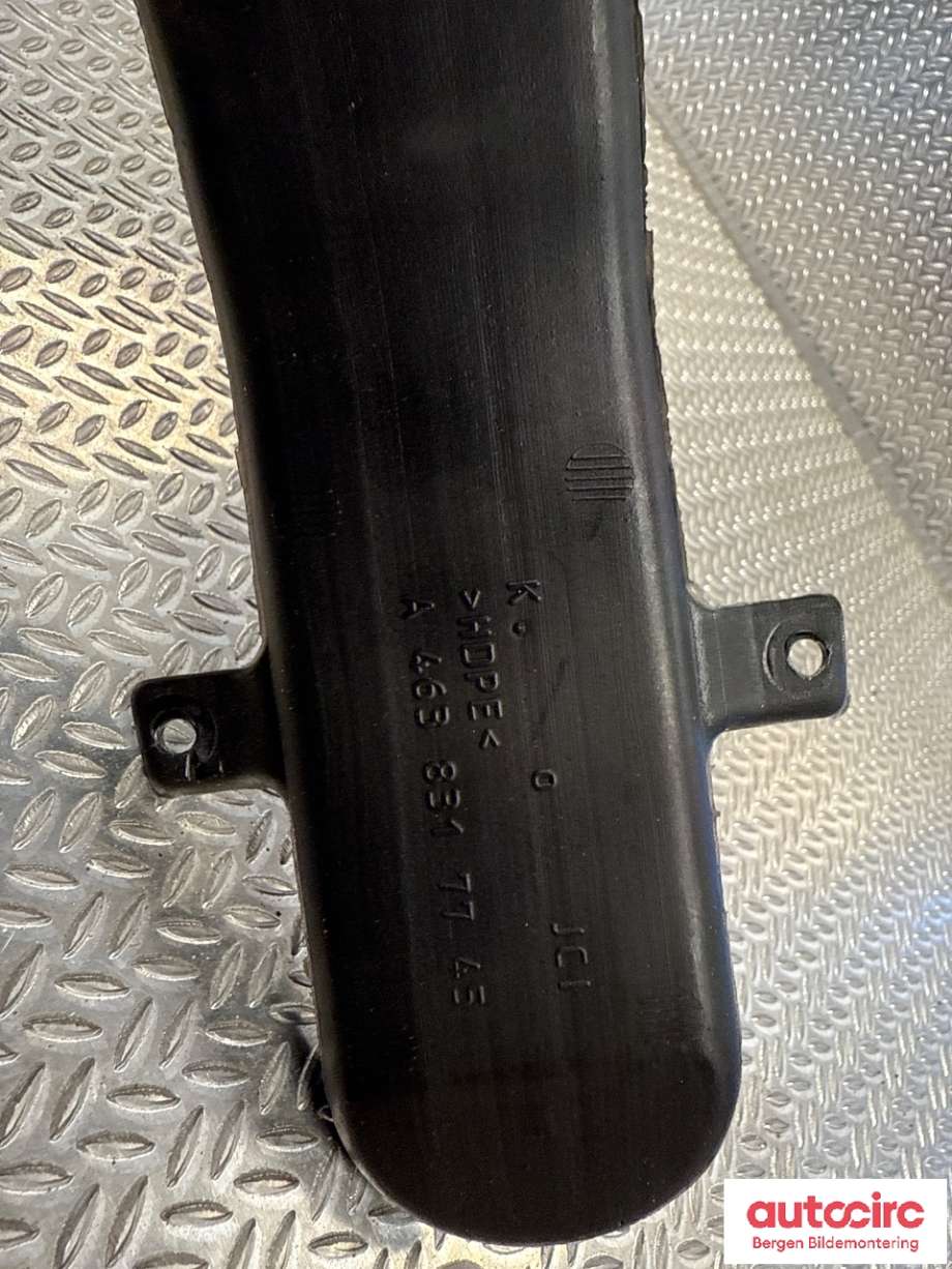 Dashbord friskluftdyse til Mercedes G-Wagen 1990-->> (W463) (W463) (MERCEDES|A 463 831 77 45|)