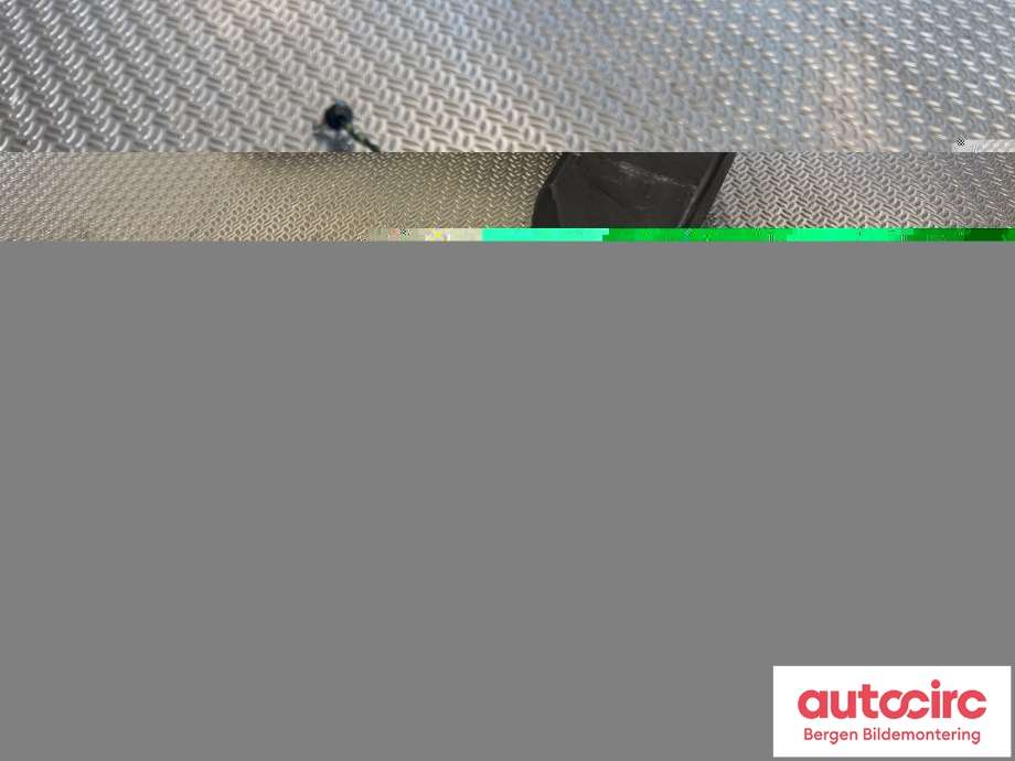 Bilstereo høyttaler til Mercedes G-Wagen 1990-->> (W463) (W463) (MERCEDES|A 463 820 04 02|)