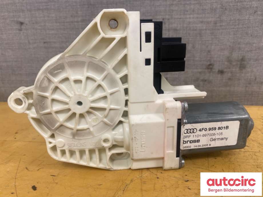 Ruteheis venstre til Audi A6 2005-2008 (Type III, Fase 1) (C6) (C6) (AUDI|4F0 959 801B|)