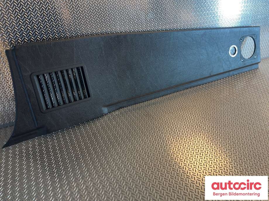 Innredning diverse til Mercedes G-Wagen 1990-->> (W463) (W463) (MERCEDES|A 463 694 18 25|A 463 694 34 25|A 463 694 07 33)