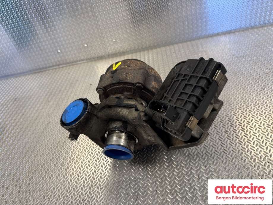 Turbo til Mercedes G-Wagen 1990-->> (W463) (W463) (MERCEDES|A 628 096 04 99|)