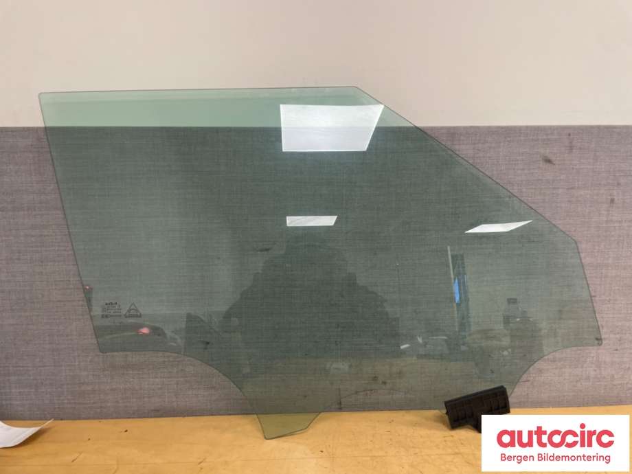 Siderute høyre foran til Kia e-Soul 2019-->> (Type III) (KIA|82420-K0420|82540K0001)