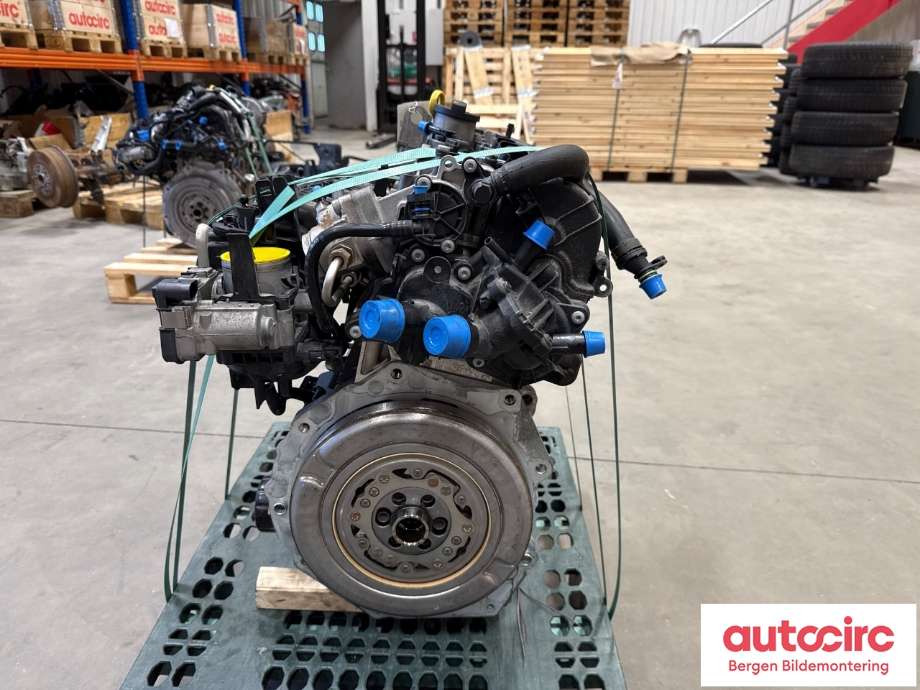 Motor bensin til VW Passat 2015-2019 (Fase 1) (B8) (B8) (VOLKSWAGEN|04E 100 099 E|)