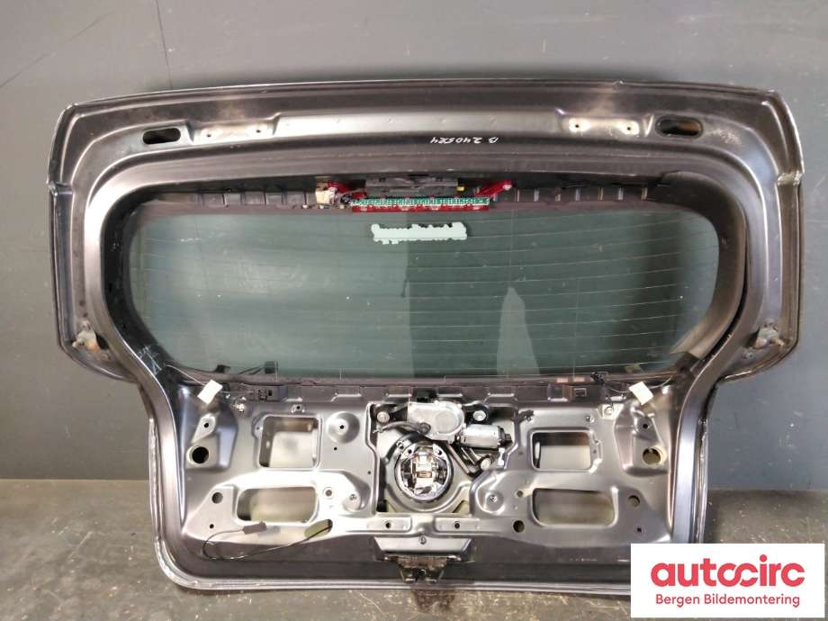 Bakluke til BMW 1-Serie 2004-2011 (E81/E82/E87/E88) (E81/E82/E87/E88) (BMW|41 62 7 133 898|)