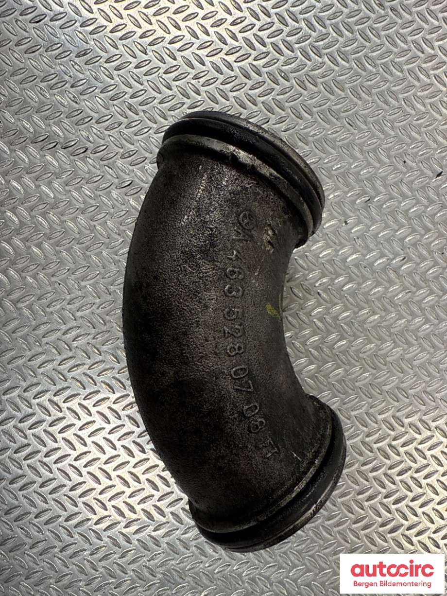 Turbo rør til Mercedes G-Wagen 1990-->> (W463) (W463) (MERCEDES|A 463 528 07 08|)
