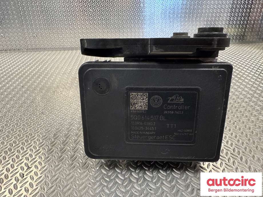 ABS sentral til VW Passat 2015-2019 (Fase 1) (B8) (B8) (VOLKSWAGEN|5Q0 614 517 BL|)