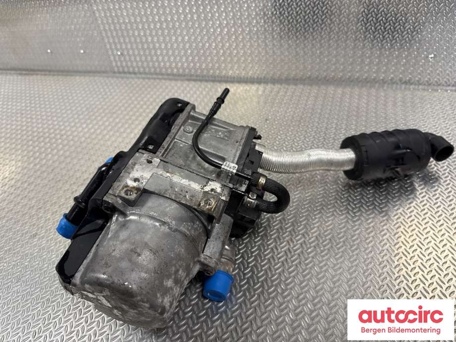 Bensinvarmer til VW Passat 2015-2019 (Fase 1) (B8) (B8) (VOLKSWAGEN|5WA 815 007 D|)