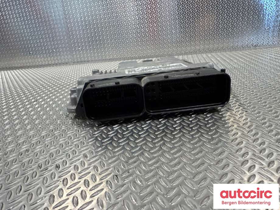 Styreenhet motor til VW Passat 2015-2019 (Fase 1) (B8) (B8) (VOLKSWAGEN|04E 906 023 AH|)