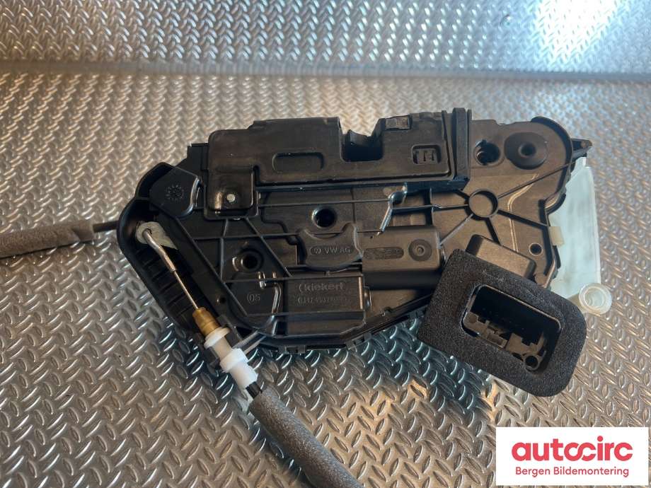 Låsekasse venstre til Audi Q4 e-tron 2021-->>  (AUDI|5TB 837 015 D|5N0 837 017 D|5TB 837 015 B)