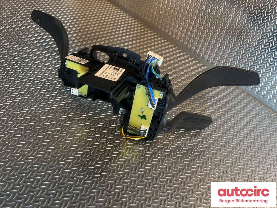 Bryter combi til Audi Q4 e-tron 2021-->>  (AUDI|82A 953 521 MH|)