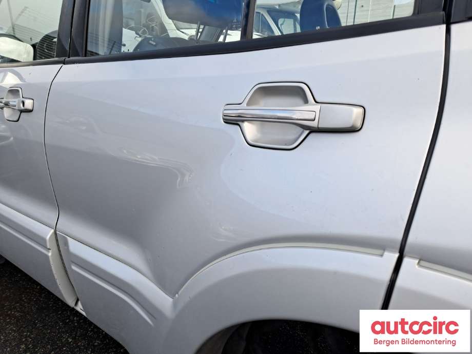 Dør venstre bak til Mitsubishi Pajero 2000-2006 (Type III)  (MITSUBISHI|MN150367|)