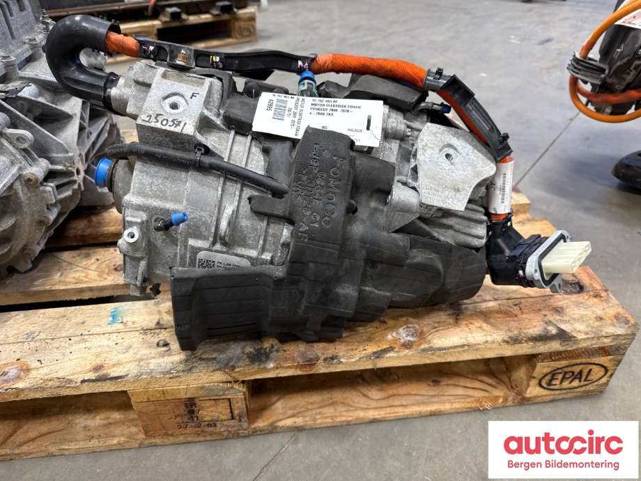 Motor elbil bak til Ford Mustang Mach-e 2020-->>  (FORD (US)|2510312|)