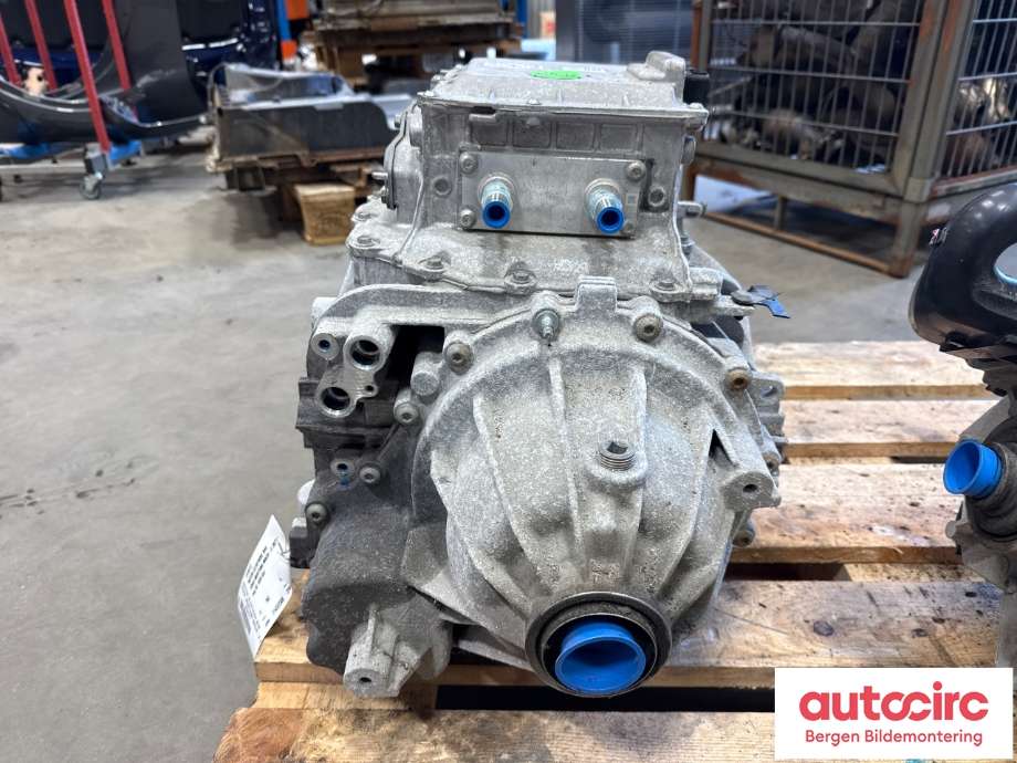 Motor elbil bak til Ford Mustang Mach-e 2020-->>  (FORD (US)|2510312|)