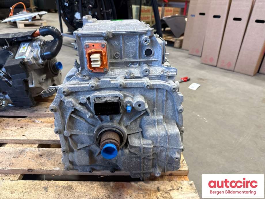 Motor elbil bak til Ford Mustang Mach-e 2020-->>  (FORD (US)|2510312|)