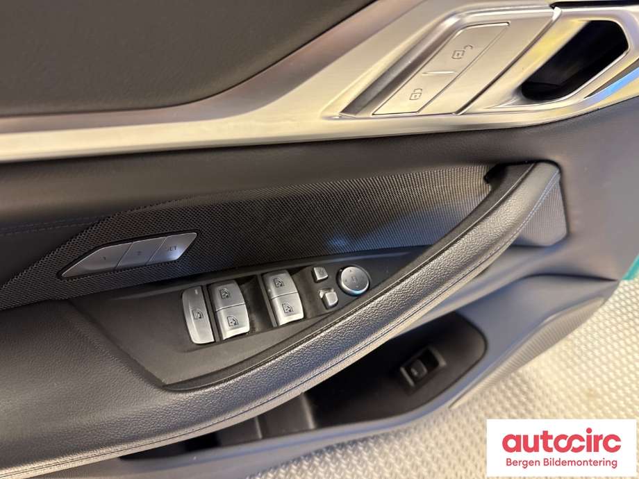 Dørtrekk venstre til BMW i4 2021-->> (G26) (G26) (BMW|51 41 5 A42 235|)