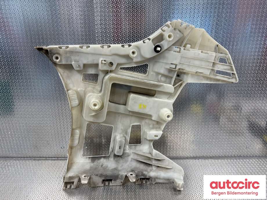 Diverse deler til BMW i4 2021-->> (G26) (G26) (BMW|51 12 8 078 586|)
