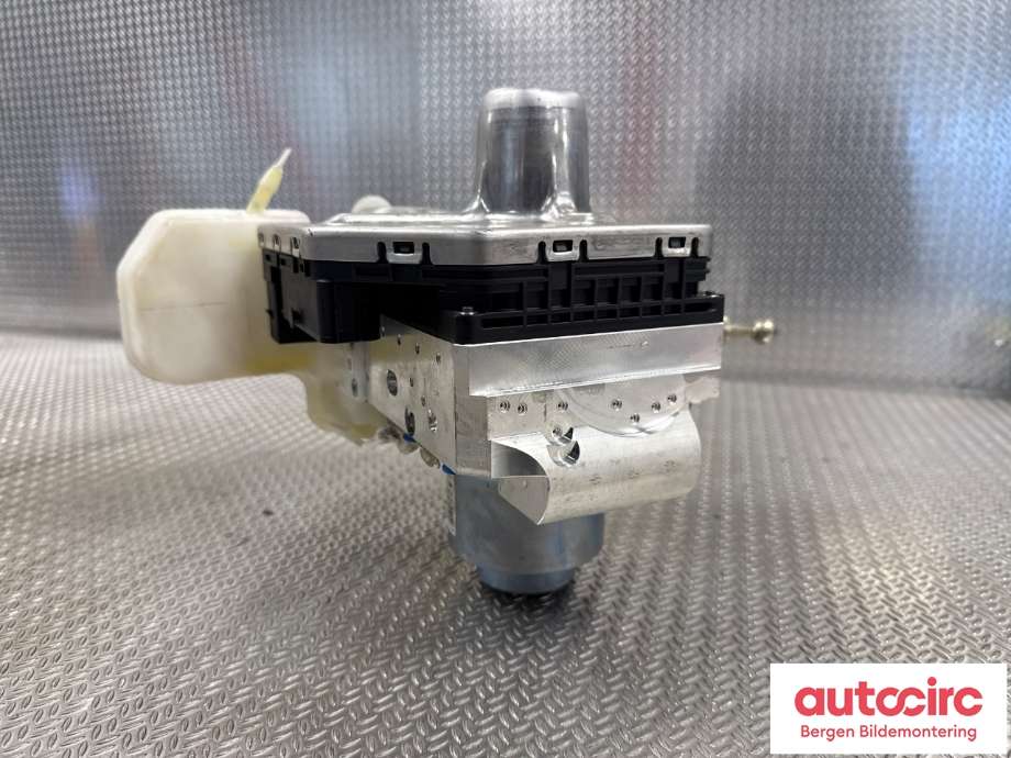 Bremsekraft-regulator bak til BMW i4 2021-->> (G26) (G26) (BMW|34 51 5 B57 843|)