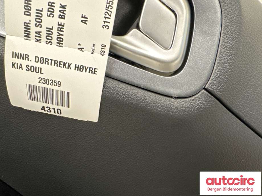 Dørtrekk høyre til Kia e-Soul 2019-->> (Type III) (KIA|83302K0050D41)